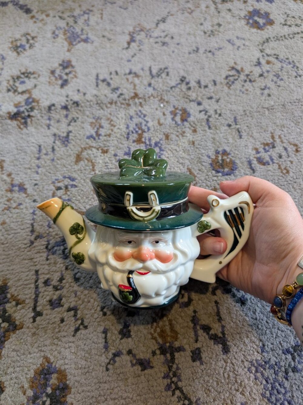 Vintage Enesco Leprechaun with Pipe‎ Tea Pot Harp Shamrock Horseshoe Accents
